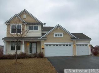 8416 Blazing Star Cir, Shakopee, MN 55379