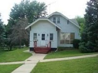 309 Park St, Minden, IA 51553