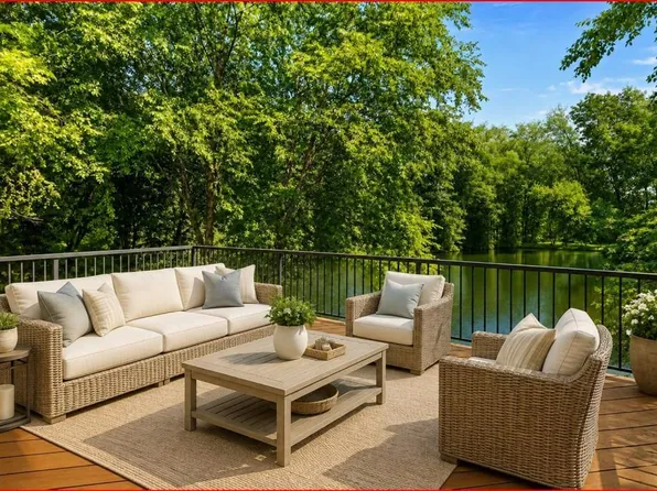 3582 Birchpond Rd, Eagan, MN 55122