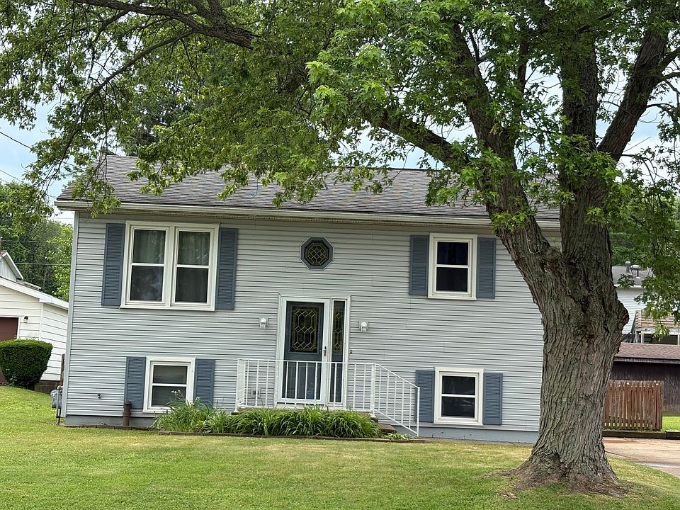 1st image of 2721 E 31st St