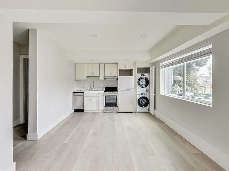 768 Walker Ave #A — Photo 1