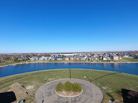 2nd image of 3625 Mayflower Cir