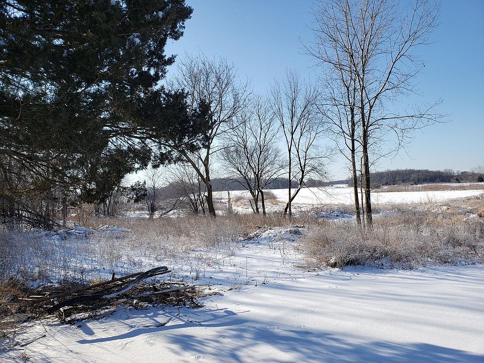 2nd image of 28888 N Gilmer Rd