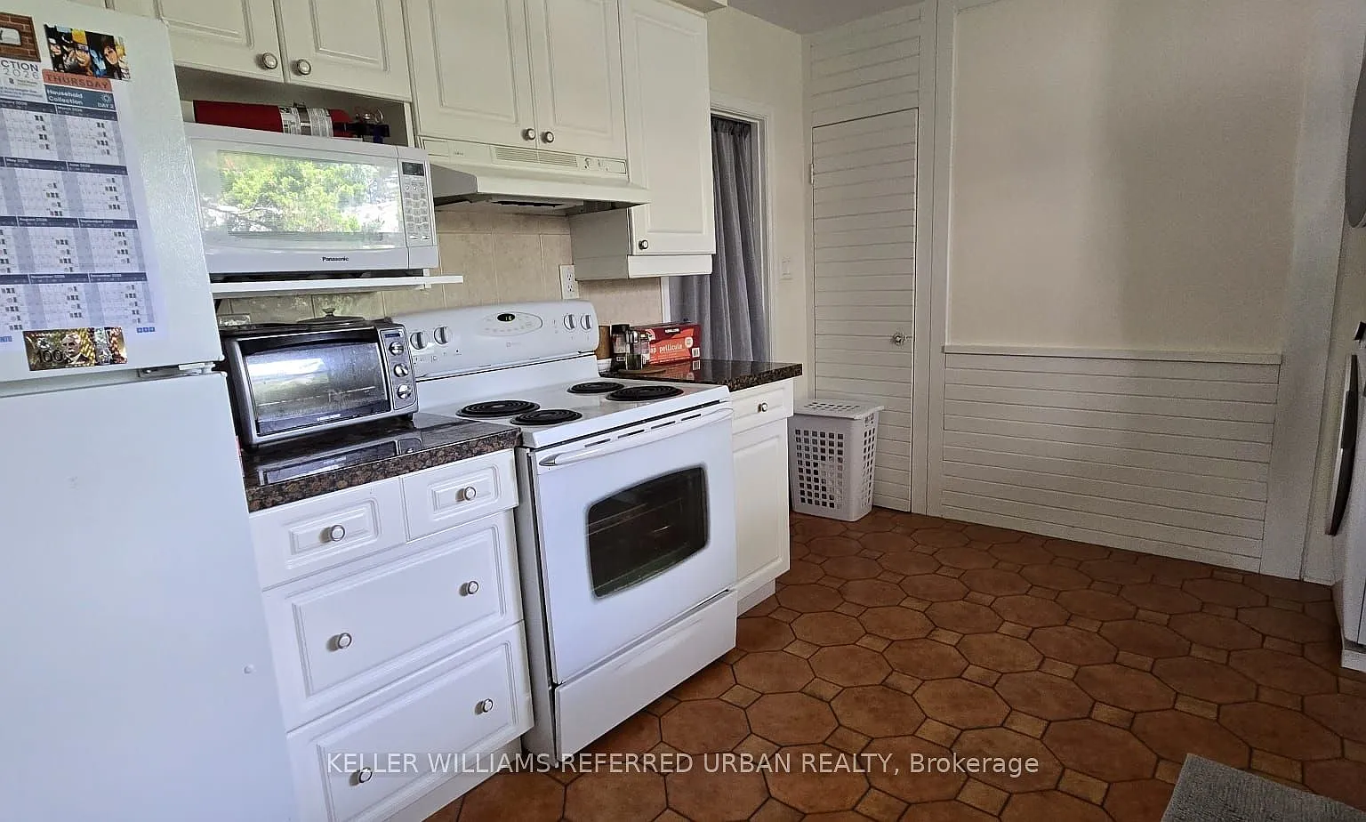 2 bed, $3,400 — Photo 4