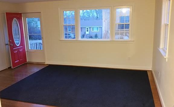 2nd image of 6030 Hudswell Ln