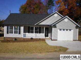 1012 S Walnut St, Kannapolis, NC 28081