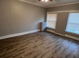 3023 W 55th St #9, Chicago, IL 60632