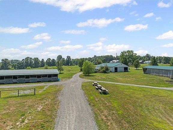 5th image of 206 Lee Rd