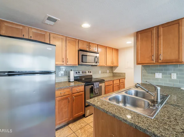 200 E SOUTHERN Avenue E #206, Tempe, AZ 85282