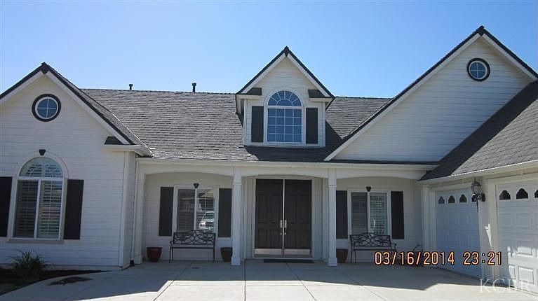 1st image of 469 W Pioneer Way