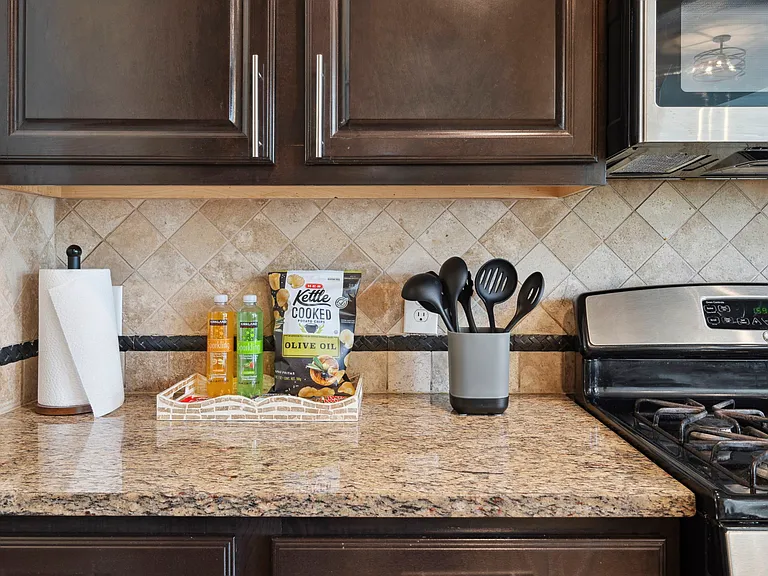 5907 Wrest Point Ct — Photo 9