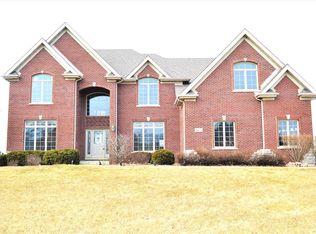 5671 Schmidt Ln, Yorkville, IL