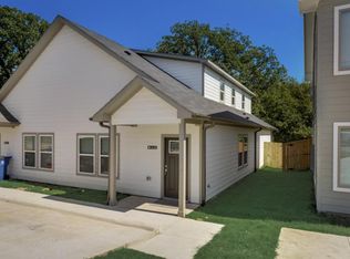 2424 S Fannin Ave, Denison, TX 75020