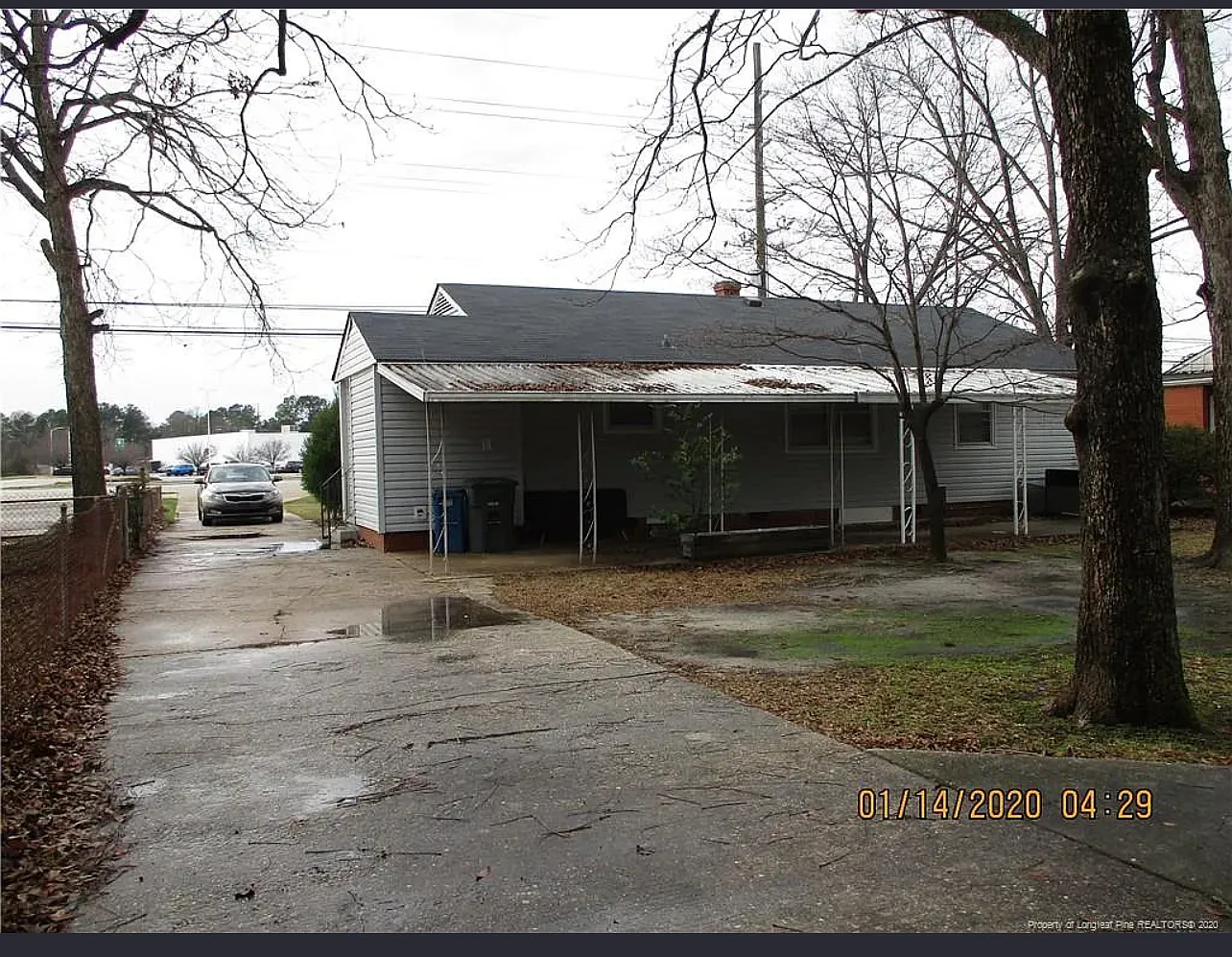 3 bed, 1008 sqft, $1,200 — Photo 3