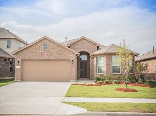 9356 Flying Eagle Ln, Fort Worth, TX 76131