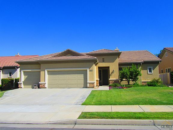 2nd image of 13716 Park Palisades Dr