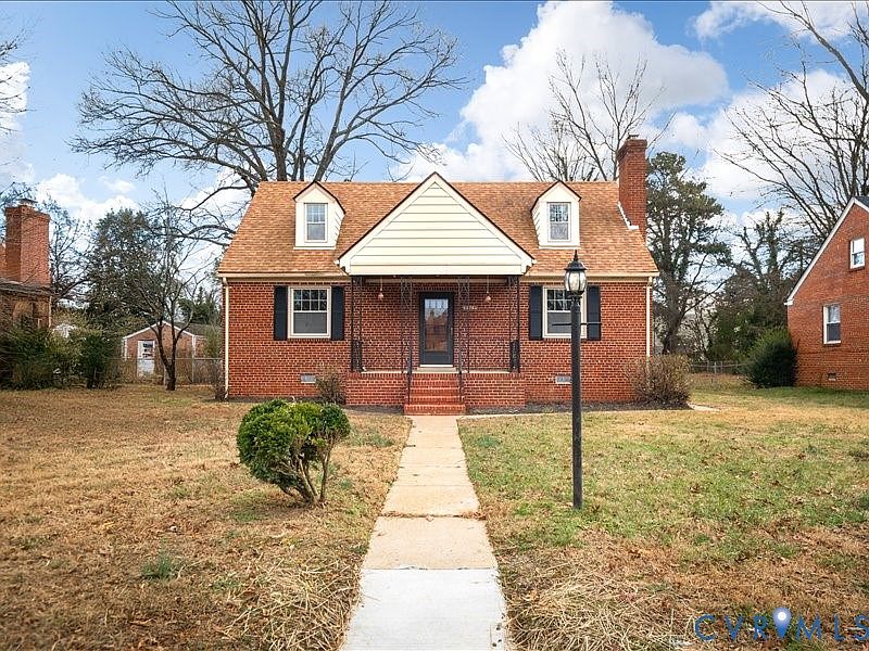 1st image of 3609 Chapel Dr