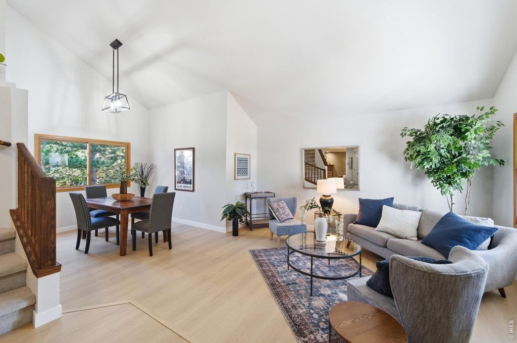 1318 Sanford Dr