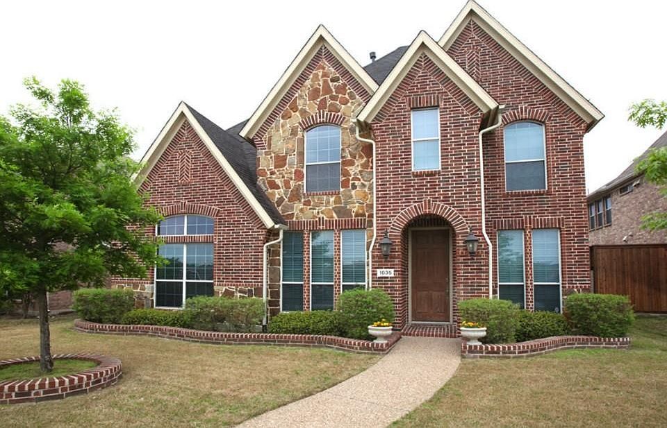 1st image of 1035 Swan Lake Dr
