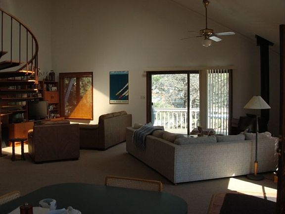 3rd image of 83 Long Beach Blvd #B
