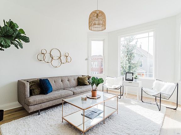 2nd image of 2945 N Lawndale Ave #2