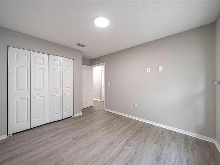 2025 Peaceful Palm St — Photo 12