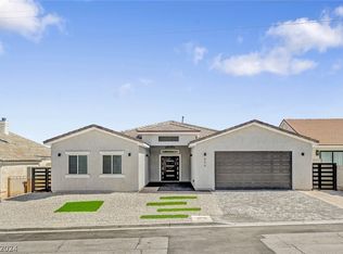 556 Mona Ln, Henderson, NV 89015