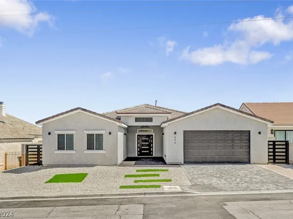 556 Mona Ln, Henderson, NV 89015