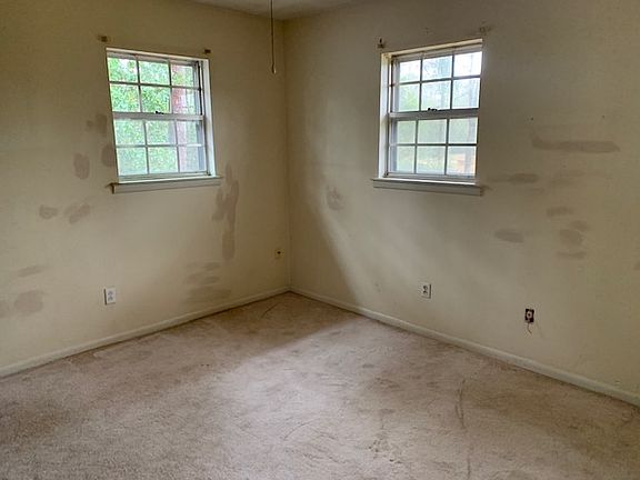 5th image of 514 Highland Ave