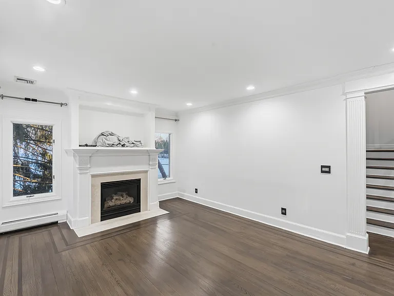 99 Ogle Rd — Photo 24
