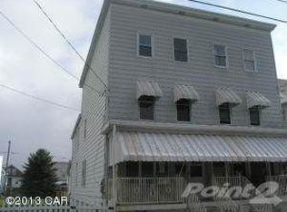 406 W Ludlow St, Summit Hill, PA 18250