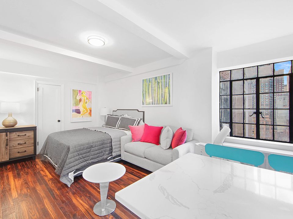 1st image of 5 Tudor City Pl APT 2009
