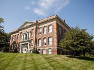 4352 S 39th Ave APT 107, Omaha, NE 68107