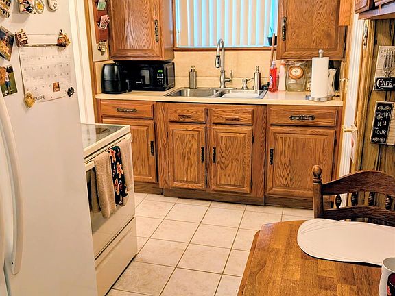 4th image of 17268 Sunderland Rd