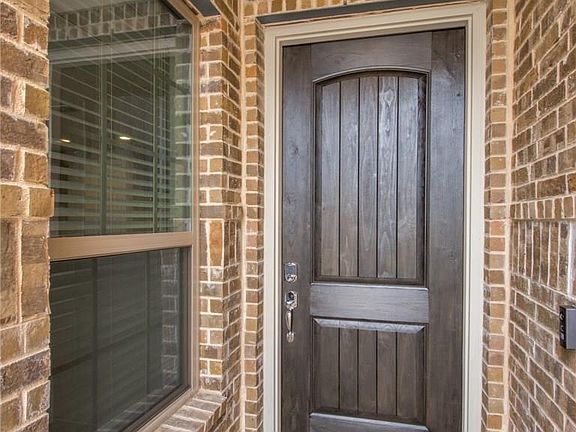 3rd image of 4629 Piedras Lanzar Dr
