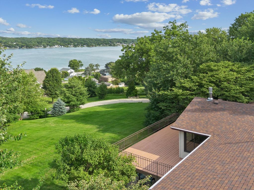 Apartment in Le Claire Township, Vista Hills, Scott - View 2