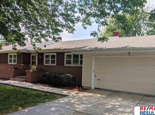 2506 S 49th St, Omaha, NE 68106