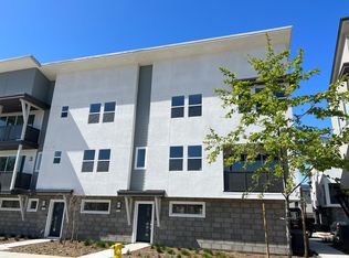 10411 Newbliss Way, San Diego, CA 92126