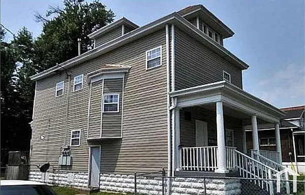 3720 W Broadway #1