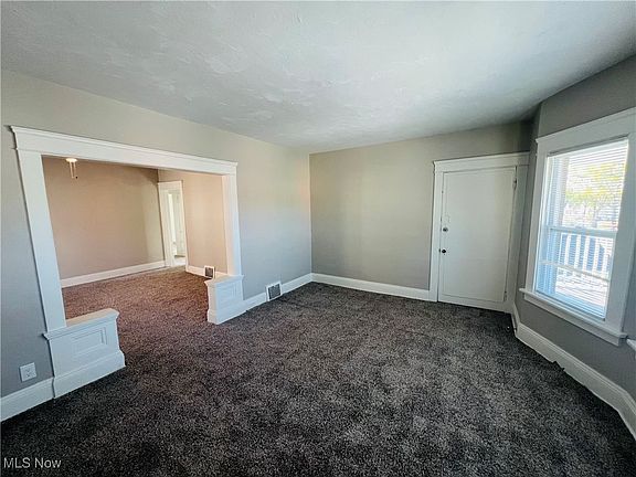 3rd image of 3641 E 149th St