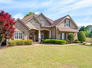 1805 Staples Ct, Auburn, AL 36830