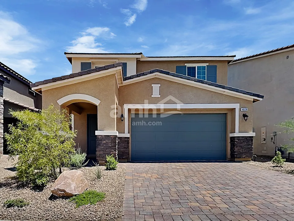 4828 Blushing Star St