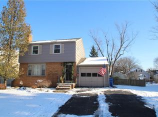 250 Yarmouth Rd, Rochester, NY 14610