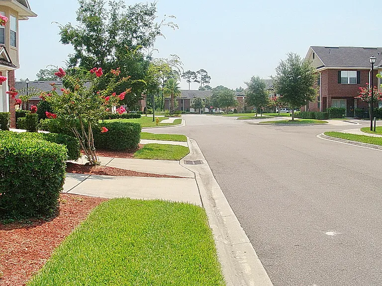 9437 Sentry Dr — Photo 25