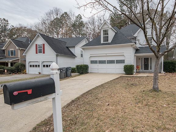 4th image of 73 Prestwick Ln