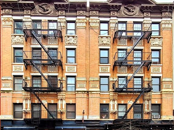 3rd image of 36 E 4th St #5R