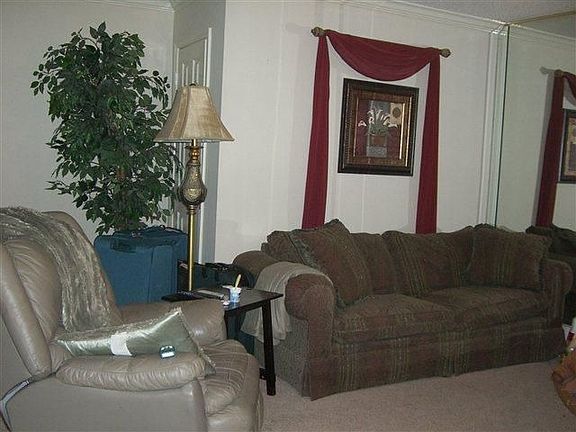 3rd image of 153 Pine Hills Dr
