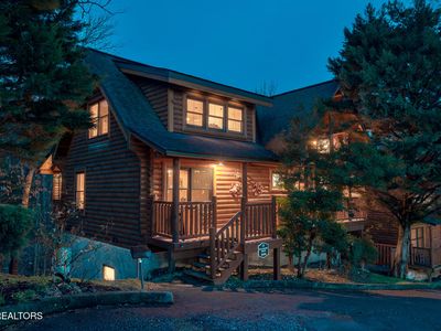 2020 Bear Creek Way, Sevierville, TN, 37862