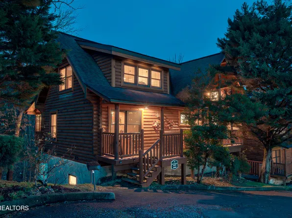 2020 Bear Creek Way, Sevierville, TN 37862