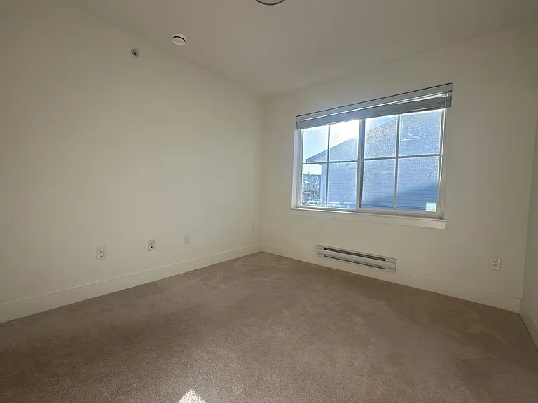 8161 201st St #9 — Photo 8